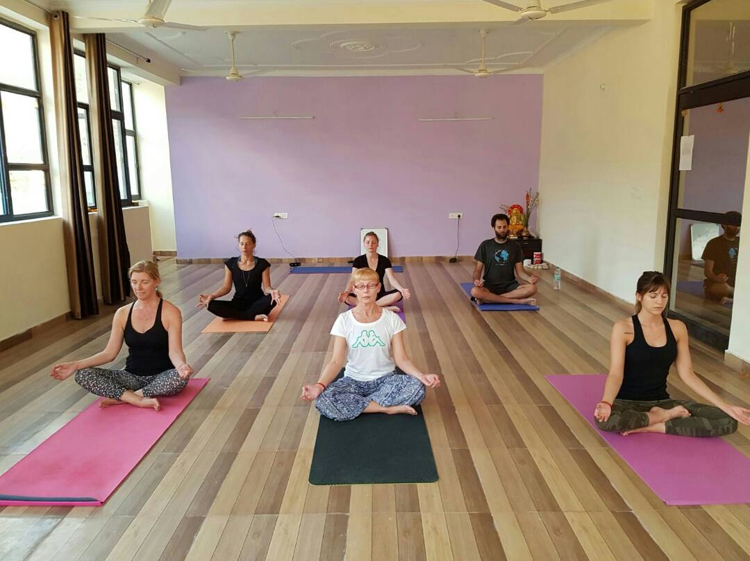 Yoga India Foundation Rishikesh Info Reviews Schedule And Price Topyogis